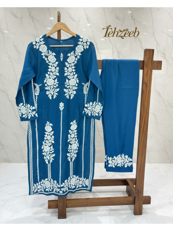 Blue Muslin Ladies Kurti & Pant Set with 3D Embroidery